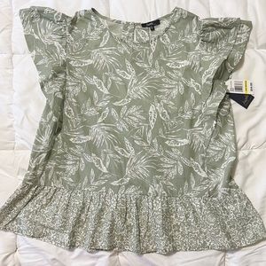 NWT Angels Nordstrom Fauna Print Blouse M